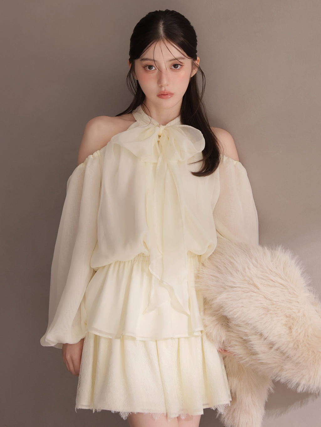 Chiffon lace mini skirt