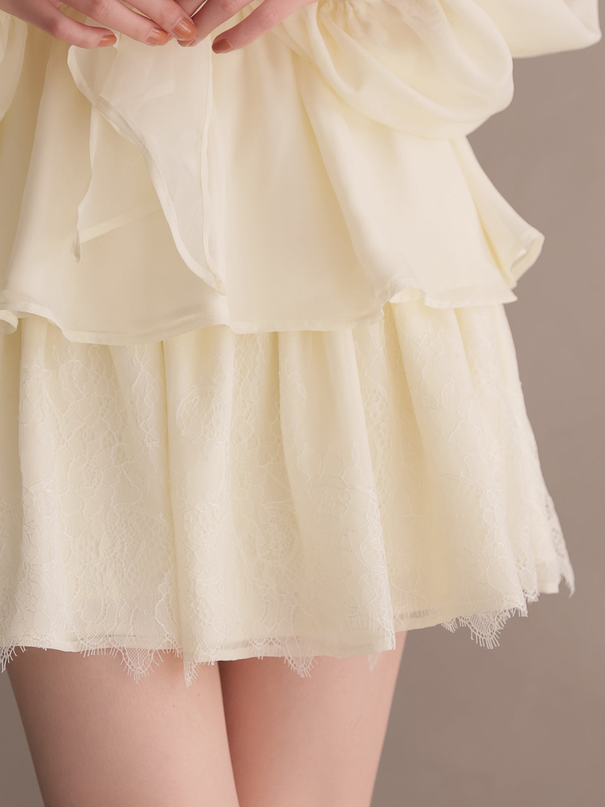 Chiffon lace mini skirt